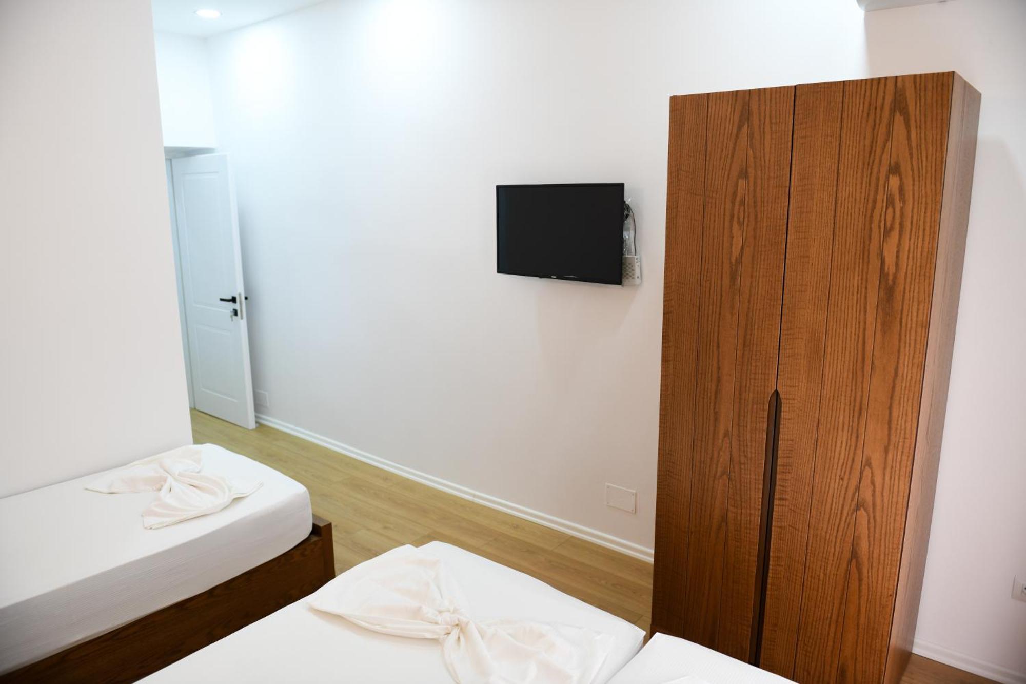 Guest House Cela City Centre Berat Extérieur photo