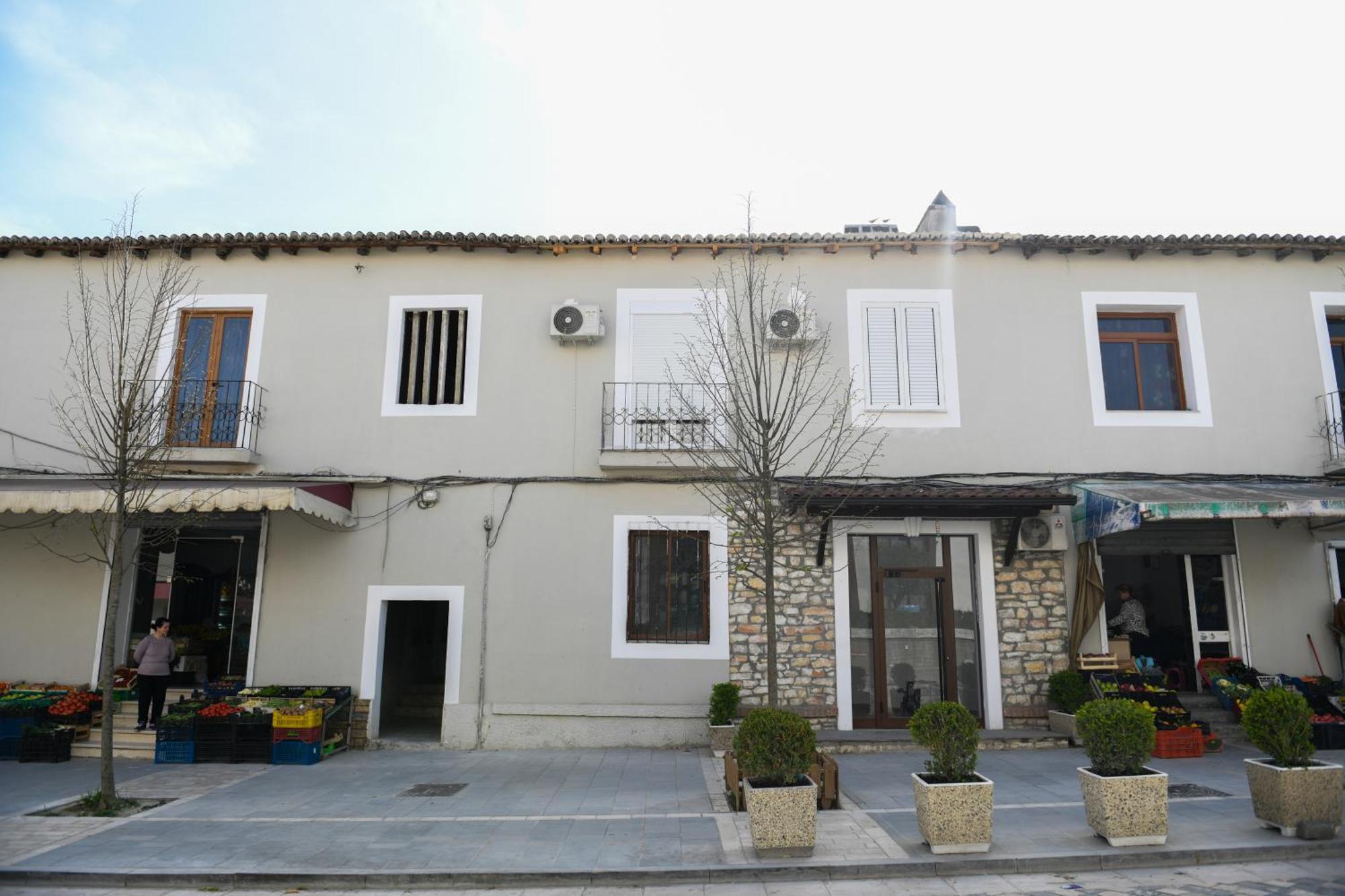 Guest House Cela City Centre Berat Extérieur photo